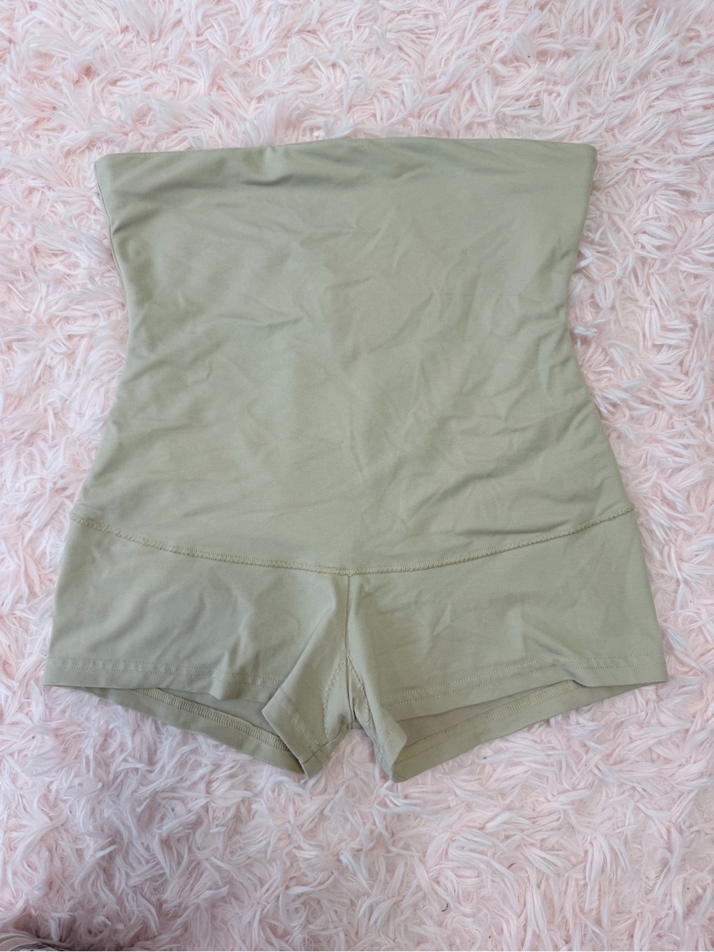 Maidenform High-Waist Sculpting Shorts in Sage Green